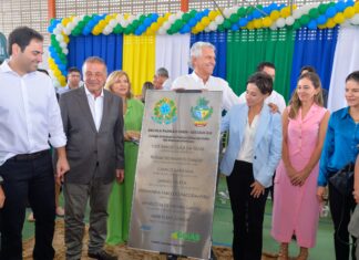 Iris Rezende é homenageado em novo Colégio da PM