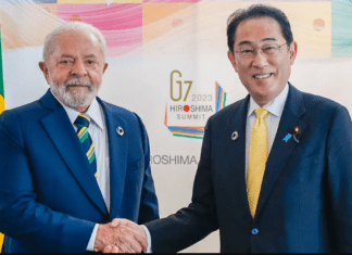 Lula e premiê japonês conversam sobre acordo com Mercosul