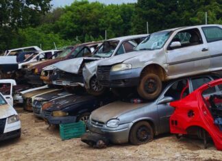 Detran recolhe mais de 125 veículos abandonados e amplia estratégia nos municípios goianos