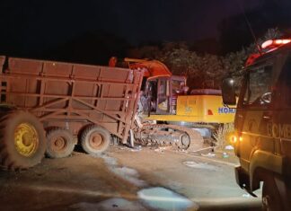 QUIRINÓPOLIS: Caminhão bate em transbordo da usina, uma pessoa morreu