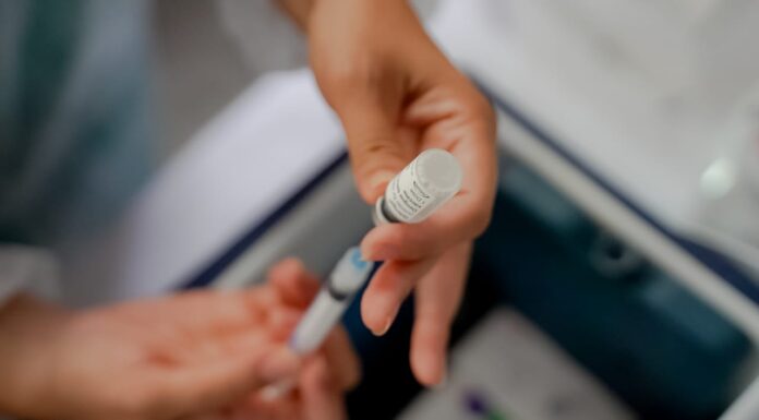 Goiás amplia vacinação contra dengue para pessoas de 4 a 59 anos