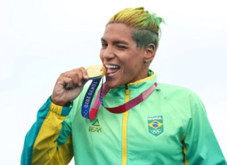 Em Paris 2024, Ana Marcela Cunha busca confirmar favoritismo