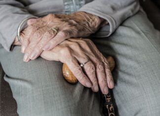 IDOSO DE 71 ANOS É PRESO EM FLAGRANTE POR VIOLÊNCIA DOMÉSTICA