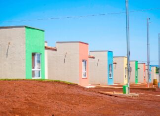 PREFEITURA DE QUIRINÓPOLIS, EM PARCERIA COM A AGEHAB, ABREM INSCRIÇÕES PARA MAIS 100 CASAS A CUSTO ZERO