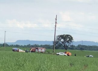 QUIRINÓPOLIS : AVIÃO CAI E PILOTO MORRE , PRÓXIMO AO AEROPORTO