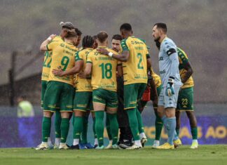 Cuiabá sofre primeiro rebaixamento de sua história para Série B