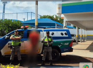 HOMEM É PRESO EM FLAGRANTE PELO 5° BPMRV APÓS AGREDIR ESPOSA COM CABEÇADA E MORDIDA NA GO-164, EM QUIRINÓPOLIS