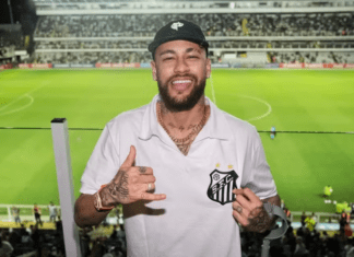 Neymar chega ao Brasil na manhã desta sexta-feira, e Santos prepara show especial na Vila Belmiro