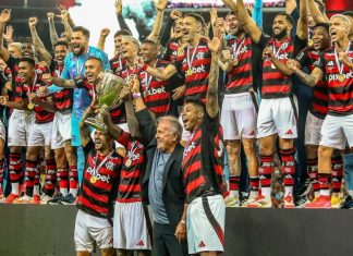 Flamengo é bicampeão carioca após empate sem gols com Fluminense