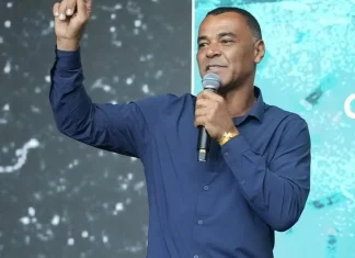 Cafu não quer técnico estrangeiro na seleção e indica três brasileiros
