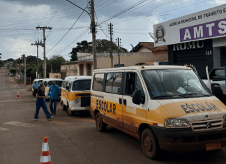 QUIRINÓPOLIS- 🚨 Segurança em primeiro lugar! 🚌