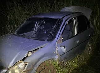 Carro sai da pista e deixa motorista ferida em Quirinópolis