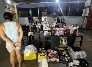 Mulher é presa após furtar mais de R$ 25 mil em produtos de lojas no centro de Rio Verde