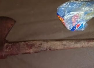 Mãe que matou filho adolescente pode ter dormido ao lado do corpo da vítima