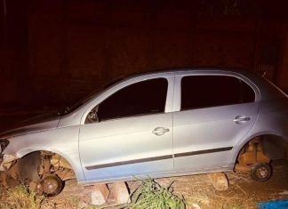 VEÍCULO FURTADO É ENCONTRADO DEPENADO EM RUA DO SETOR COLINAS, EM JATAÍ