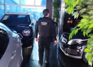 PCCO prende suspeita de desviar R$ 2,5 milhões em venda de carros de luxo em Aparecida de Goiânia
