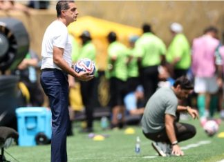 Botafogo demite Renato Paiva após eliminação na Copa do Mundo de Clubes