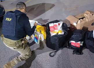 PRF apreende R$ 200 mil em eletrônicos importados de forma irregular em Anápolis