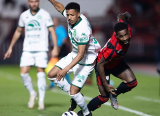 Atlético empata com a Chapecoense e chega a quatro jogos sem vencer na Série B