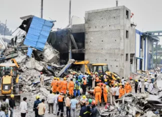 Explosão e incêndio em fábrica farmacêutica deixam 36 mortos na Índia