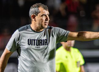 Demitido após goleada sofrida pelo Vitória, Carille é o 15º a perder o emprego no Brasileirão; confira a lista completa