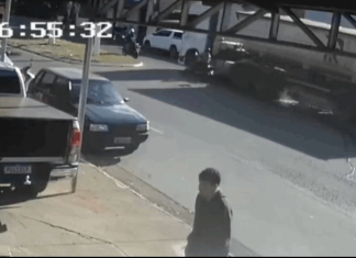 Motociclista morre após ser atropelado por carreta