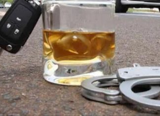 Motorista embriagado perde controle, colide com lixeira e quase atropela pedestre em Quirinópolis