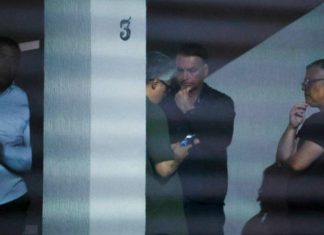 Moraes manda polícia monitorar Bolsonaro em tempo integral para evitar fuga