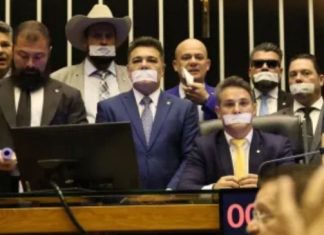Quem são os deputados que participaram de motim e podem perder o mandato
