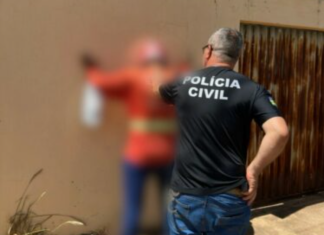 PCGO prende homem suspeito de abusar das enteadas