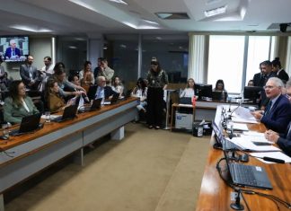 Comissão do Senado aprova isenção do IR para quem ganha até RS 5 mil