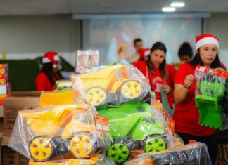 Prefeitura de Quirinópolis e OVG promovem Natal do Bem com entrega de brinquedos às crianças da cidade