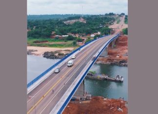 Ponte entre Tocantins e Maranhão que desabou há um ano é reinaugurada