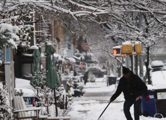 EUA: sobe para 30 o número de mortos em megatempestade de neve