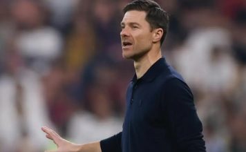 Demitido do Real Madrid, Xabi Alonso recebe primeiros contatos do Liverpool